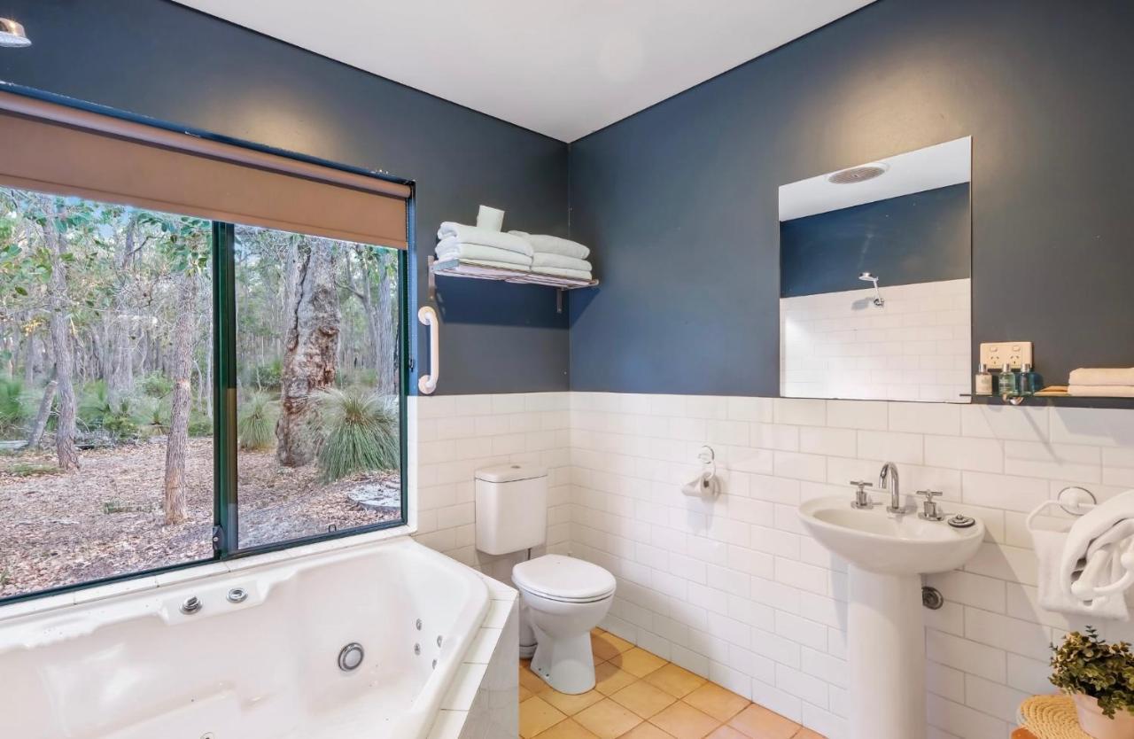 Island Brook Estate Winery And Chalets Margaret River Bagian luar foto