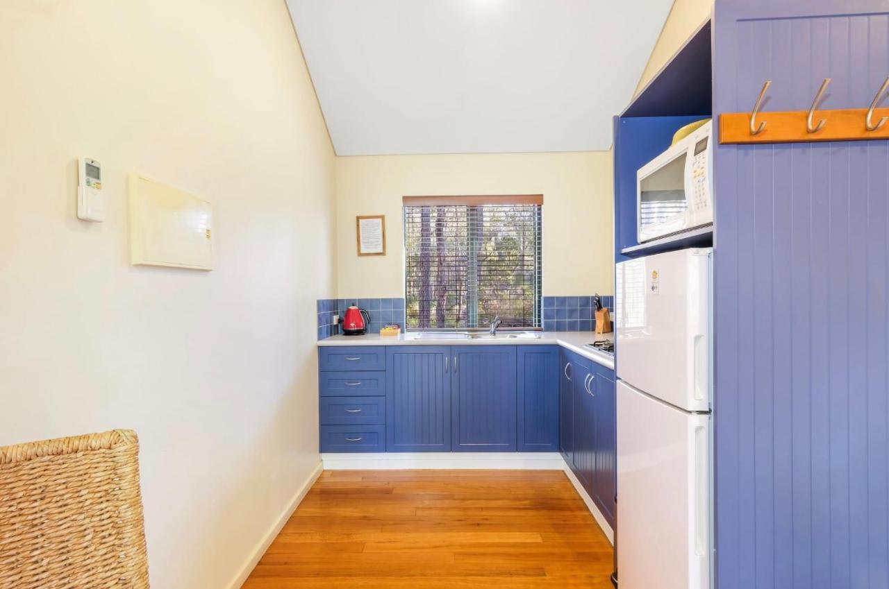 Island Brook Estate Winery And Chalets Margaret River Bagian luar foto